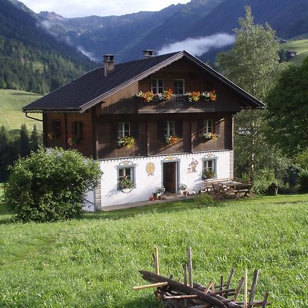 Bauernhof Im Wiesengrund Maria Luggau Buitenkant foto